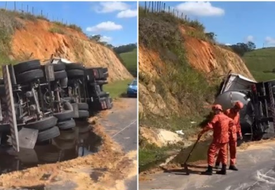 Carreta com ácido sulfônico tomba na RJ-186, em Pádua