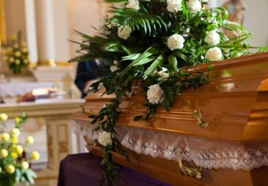 Erro em funerária troca corpos durante translado e causa indignação em família de Italva