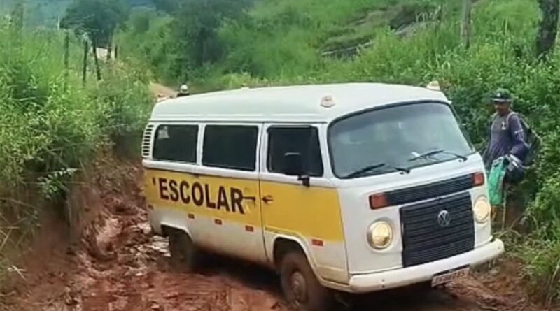 Abandono na estrada entre Braúna e Natividade prejudica estudantes e produtores rurais