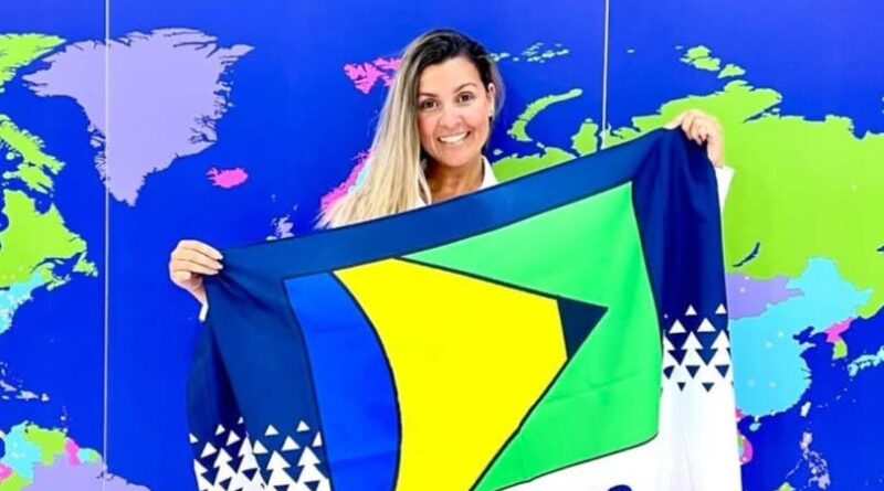 Professora do CIEP 468 é selecionada por embaixada e participa de intercâmbio nos Estados Unidos