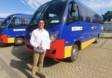 Porciúncula recebe micro-ônibus zero-quilômetro para reforçar transporte de pacientes da saúde