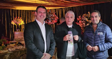 Assista às lives do dia 22/05 da 43ª Expo Tombos 2026
