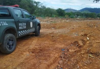 Polícia Ambiental flagra descarte irregular de resíduos às margens da RJ-214, em Natividade