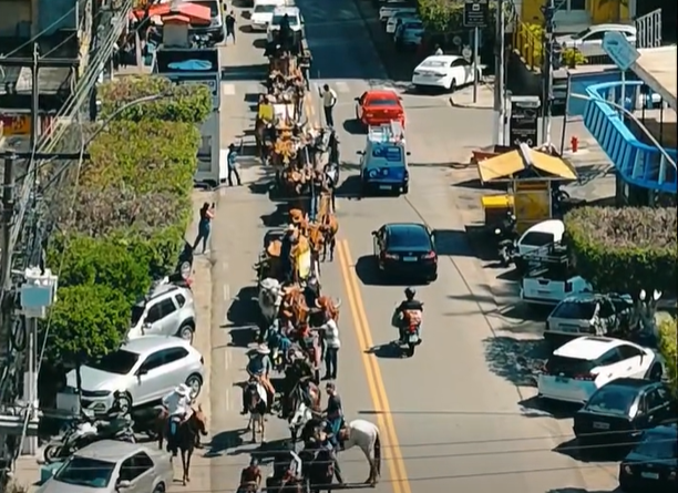 Cavalgada e Carros de Bois movimentam as ruas de Natividade neste sábado